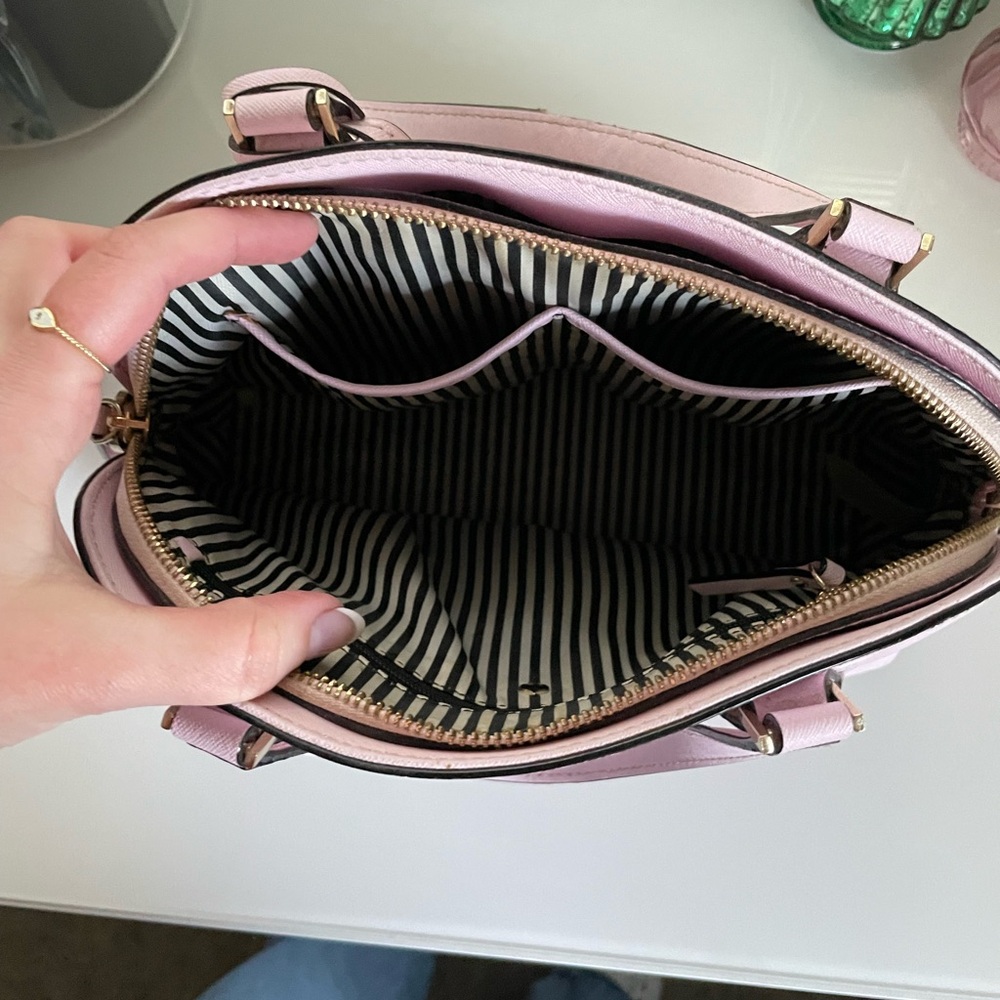 Kate Spade Cameron Street Lottie satchel handbag in a light pink - Picture 3 of 7